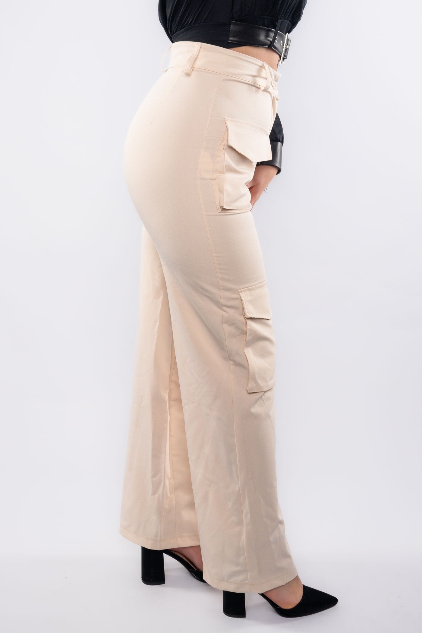 Pantalón drill de pierna ancha bolsillos