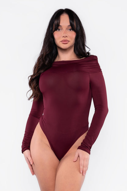 Body  de manga larga con escote Bardot