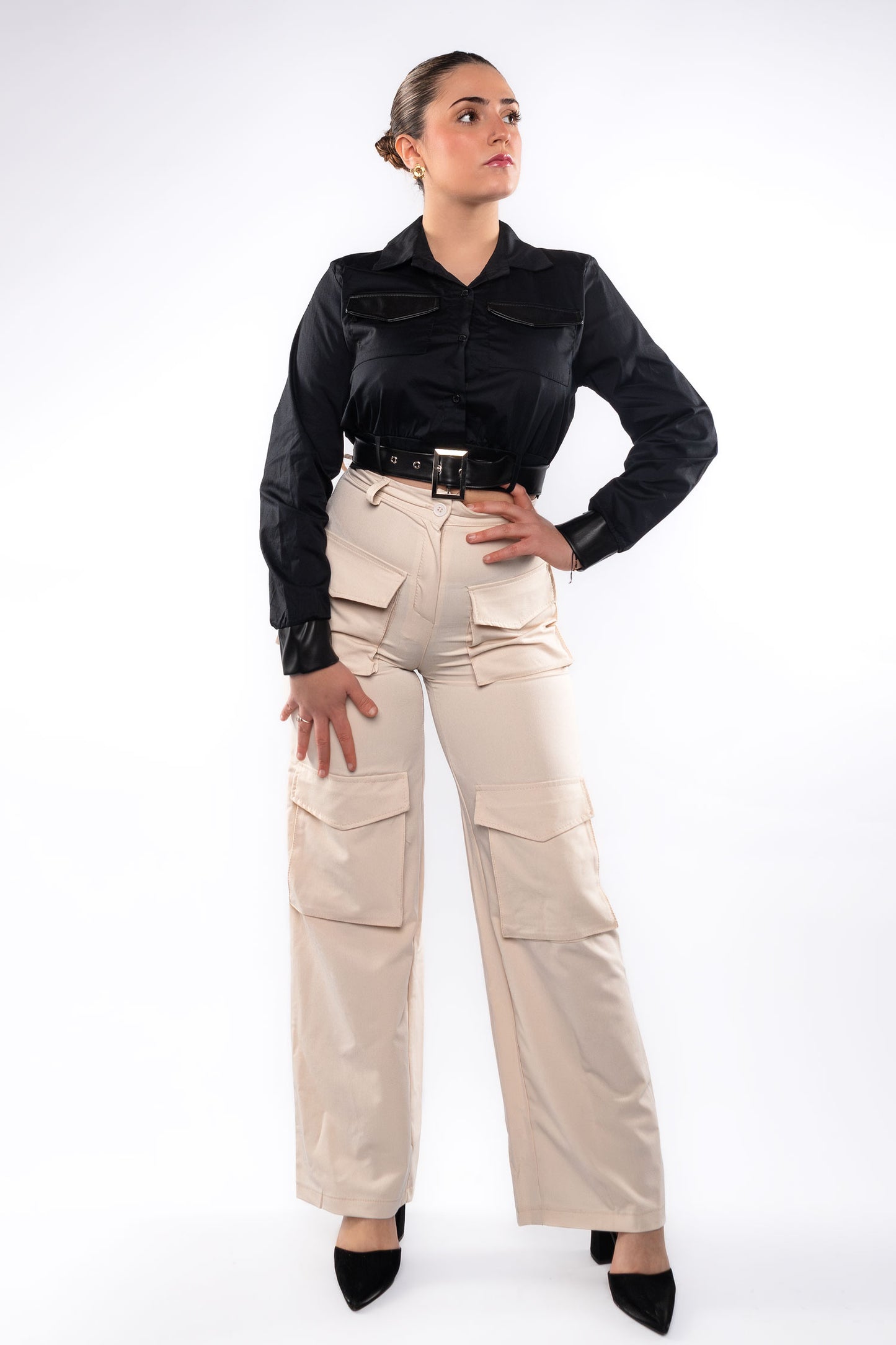 Pantalón drill de pierna ancha bolsillos