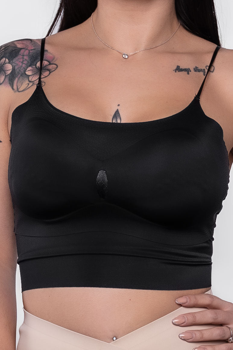 Top corto de tirantes finos con espalda cruzada y lazada